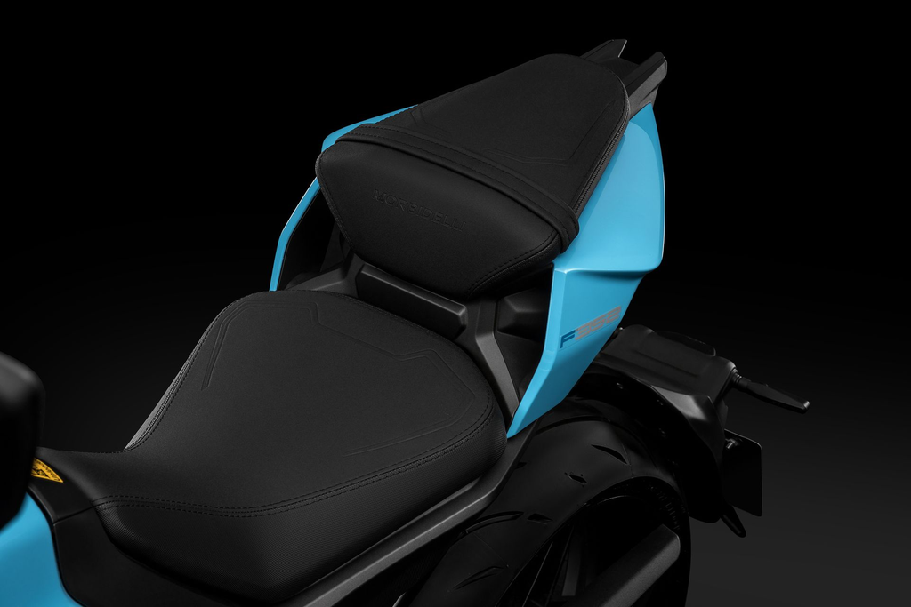 F352_Studio_12.webp