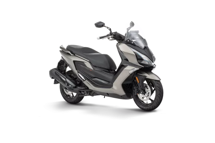 Kymco AK PREMIUM (Zwart Mat)