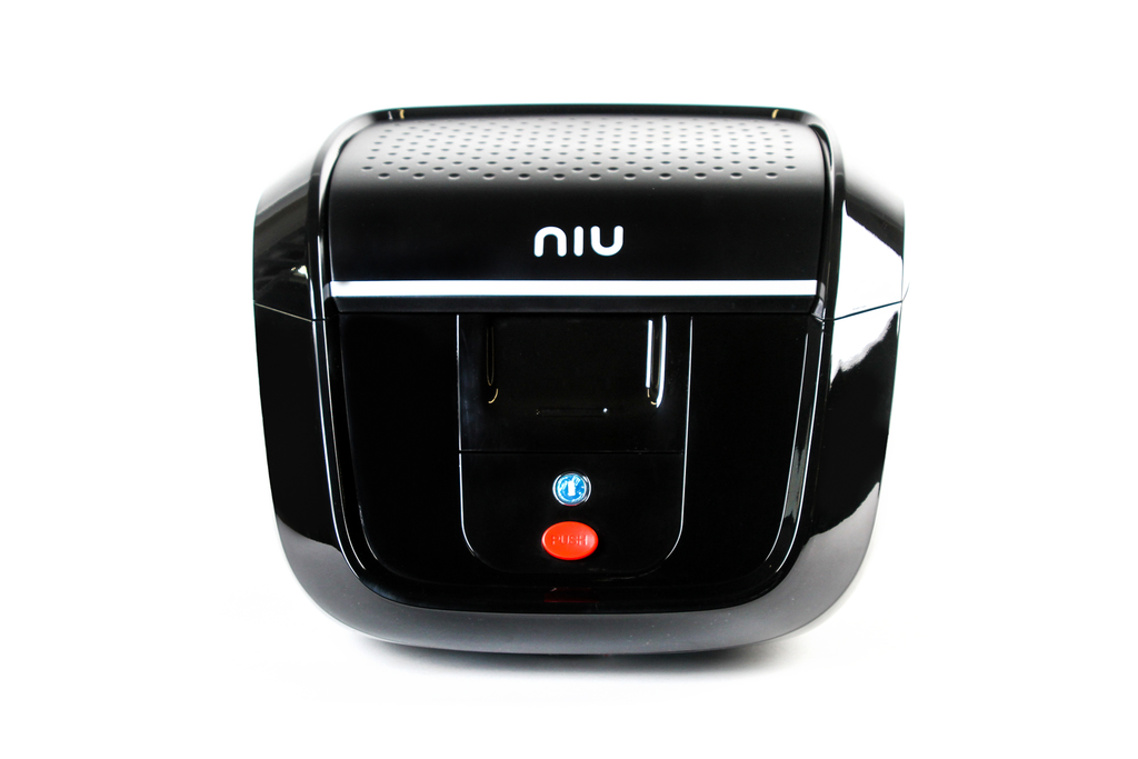 [511HJ703J] NIU Top Case Noir 29 l N1S M+
