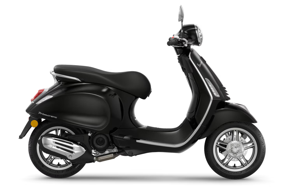 Vespa Primavera 125 (Noir)
